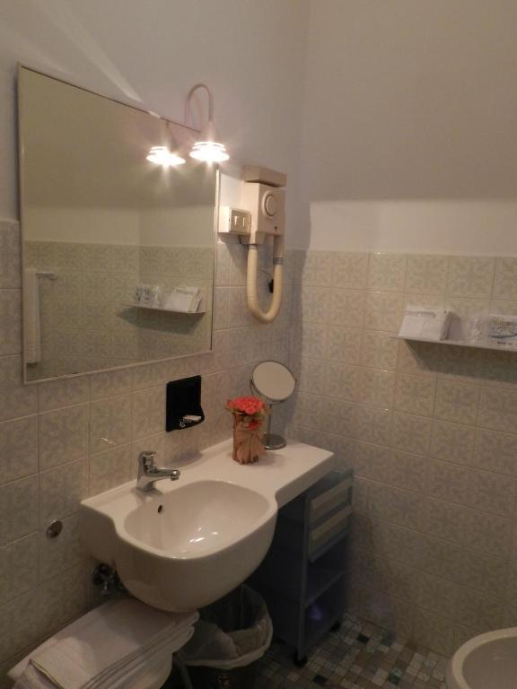 Park Hotel Albisola Superiore Δωμάτιο φωτογραφία